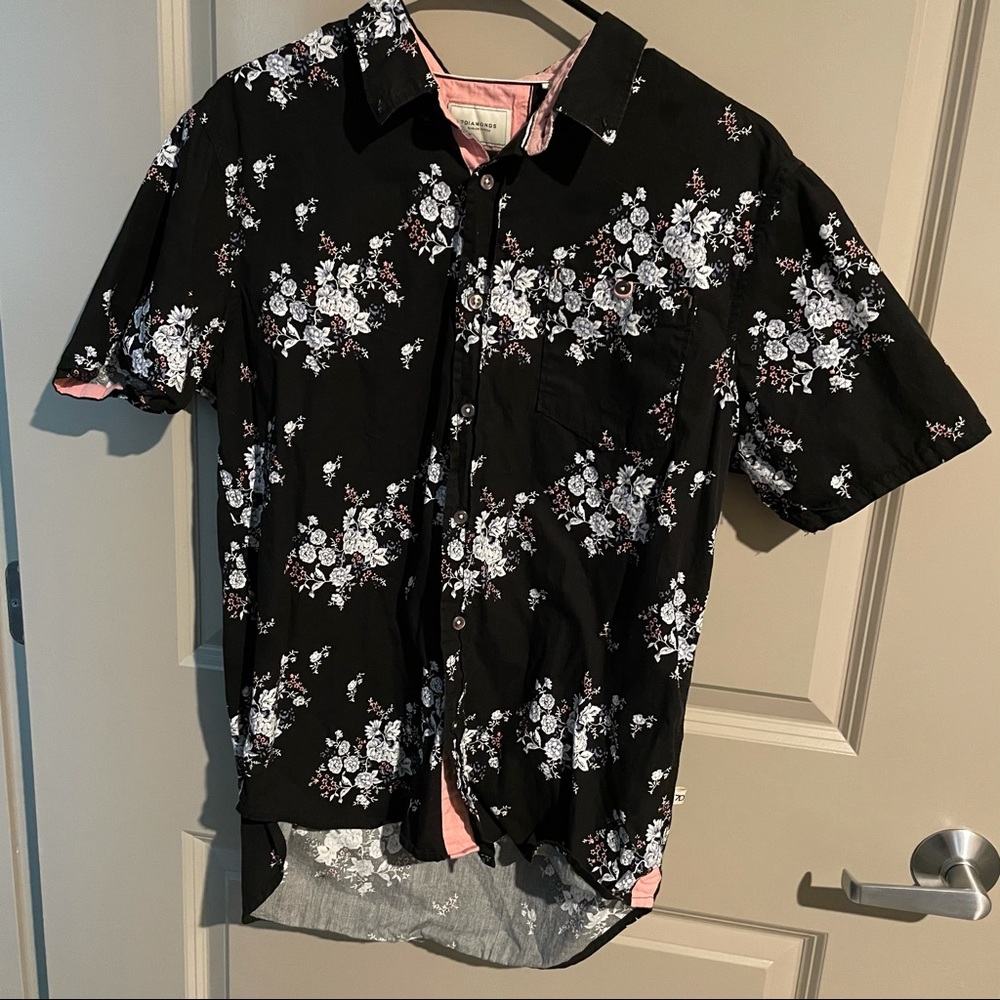 7 Diamonds Men’s Button Down Floral black M